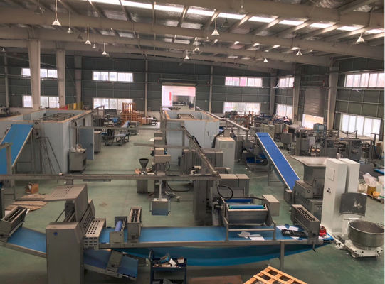 खरीदें औद्योगिक पफ पेस्ट्री उपकरण, आटा ब्लॉक Laminator के साथ पफ पेस्ट्री निर्माता ऑनलाइन निर्माण